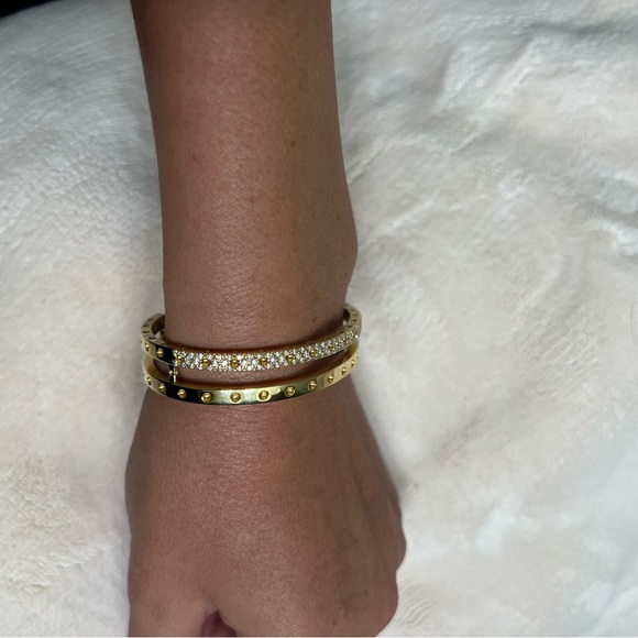 Authentic 18k Roberto coin bracelet - Picture 5 of 16